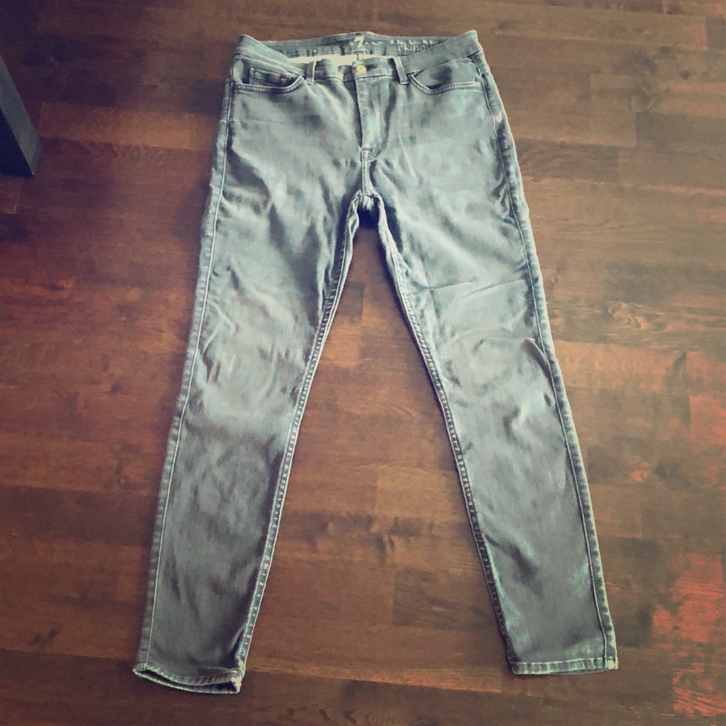 7 For All Mankind Brand Gray Skinny JeansSize 31 7 For All Mankind Brand Gray Skinny JeansSize 31
